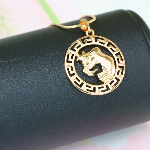 "Zodiac Bull Rose Gold Pendant with Intricate Border Design, XPPT1329 - Picture 6 of 13